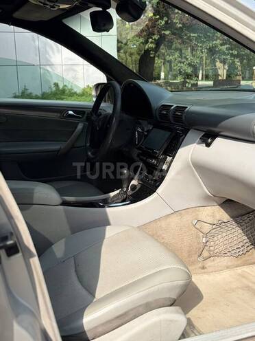 Mercedes C 320 2002, 283,032 km - 3.2 л - Bakı
