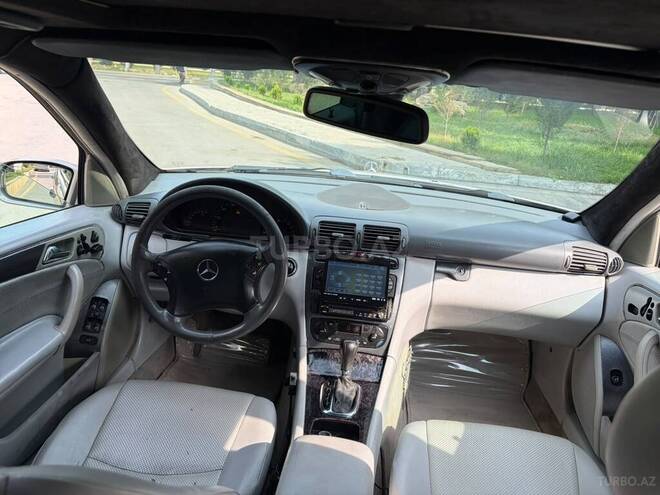 Mercedes C 320 2002, 283,032 km - 3.2 л - Bakı