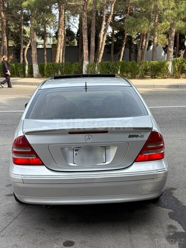 Mercedes C 320 2002, 283,032 km - 3.2 л - Bakı