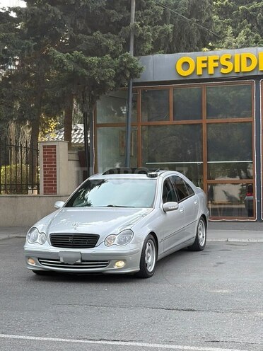 Mercedes C 320 2002, 283,032 km - 3.2 л - Bakı