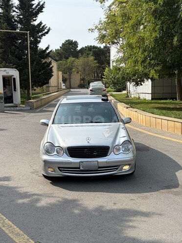 Mercedes C 320 2002, 283,032 km - 3.2 л - Bakı
