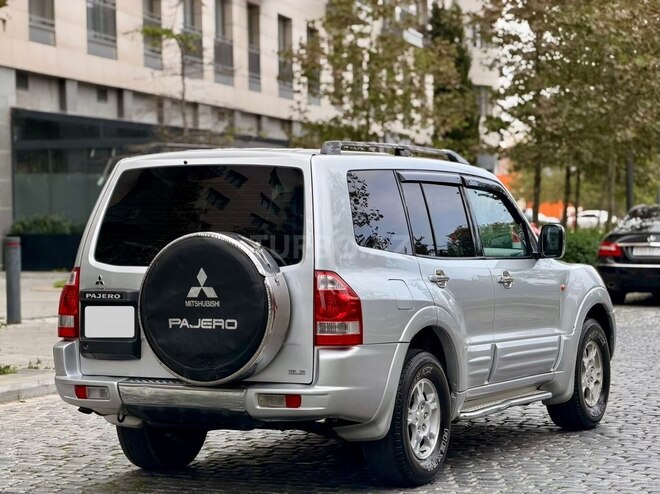 Mitsubishi Pajero 2006, 300,000 km - 3.0 l - Bakı