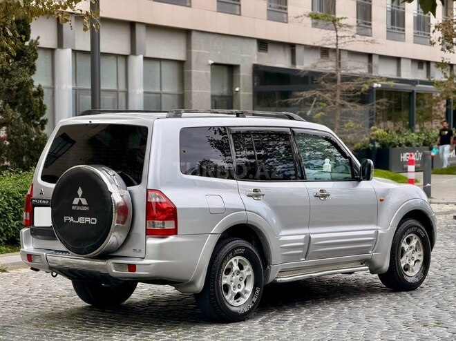 Mitsubishi Pajero 2006, 300,000 km - 3.0 l - Bakı