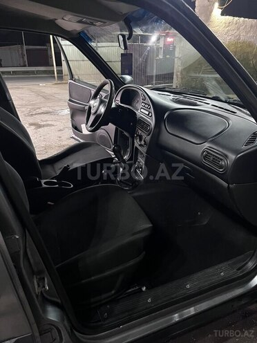 Chevrolet Niva 2016, 200,000 km - 1.7 l - Bakı