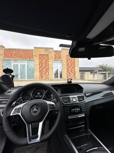 Mercedes E 200 2013, 337,000 km - 2.0 л - Xaçmaz