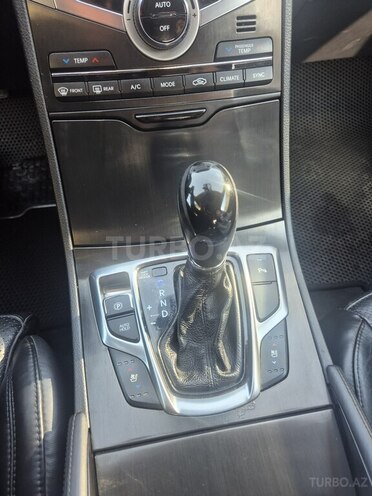 Hyundai Grandeur 2015, 228,000 km - 2.2 л - Bakı