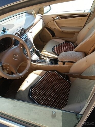Mercedes C 240 2002, 220,000 km - 2.6 l - Bakı