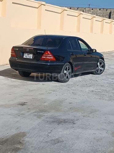 Mercedes C 240 2002, 220,000 km - 2.6 l - Bakı