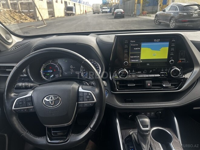 Toyota Highlander 2022, 63,000 km - 2.5 l - Bakı