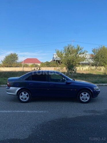 Opel Vectra 1997, 350,000 km - 2.0 l - Ağstafa