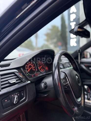 BMW 330 2015, 259,000 km - 2.0 л - Bakı