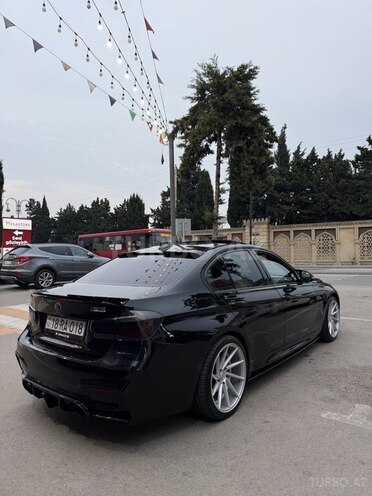 BMW 330 2015, 259,000 km - 2.0 л - Bakı