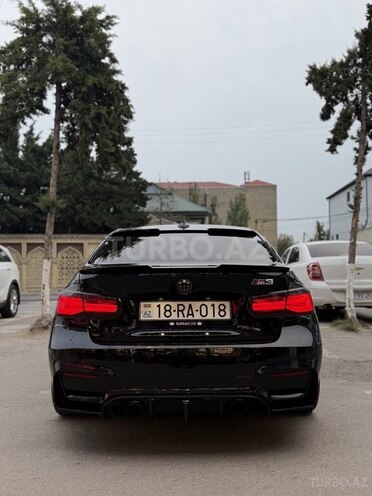 BMW 330 2015, 259,000 km - 2.0 л - Bakı