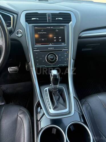 Ford Fusion (North America) 2013, 146,390 km - 2.0 л - Bakı
