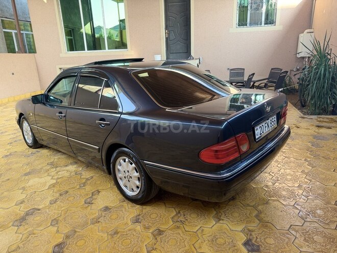 Mercedes E 240 1998, 221,319 km - 2.4 l - Gəncə