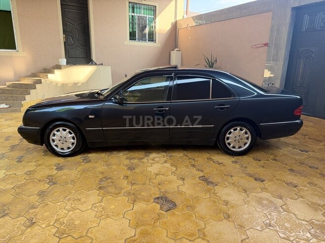 Mercedes E 240 1998, 221,319 km - 2.4 l - Gəncə