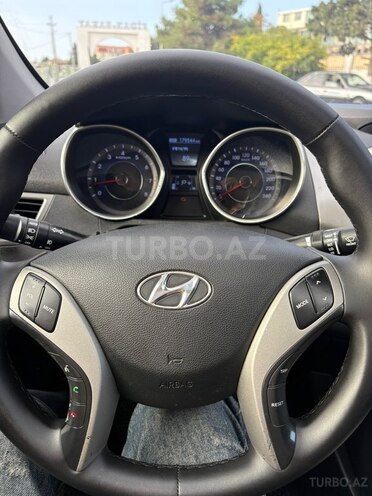 Hyundai Avante 2012, 179,544 km - 1.6 л - Bakı