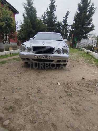 Mercedes E 270 2001, 920,250 km - 2.7 л - Masallı