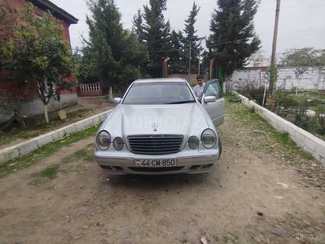 Mercedes E 270 2001, 920,250 km - 2.7 л - Masallı