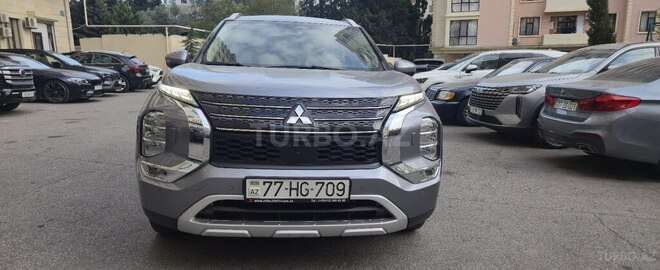 Mitsubishi Outlander 2022, 85,000 km - 2.5 л - Bakı