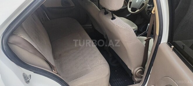 Peugeot 405 2020, 239,000 km - 1.9 l - Bakı
