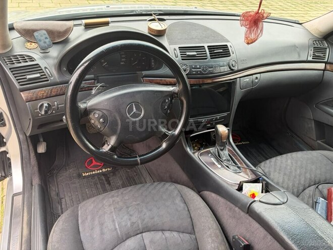 Mercedes E 220 2005, 550,000 km - 2.2 l - Bakı