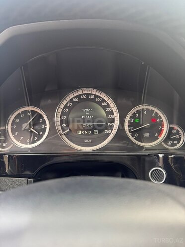 Mercedes E 250 2010, 157,000 km - 1.8 l - Bakı