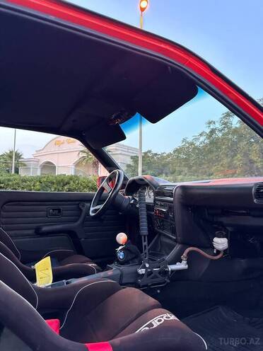 BMW 320 1987, 222,842 km - 2.0 l - Bakı