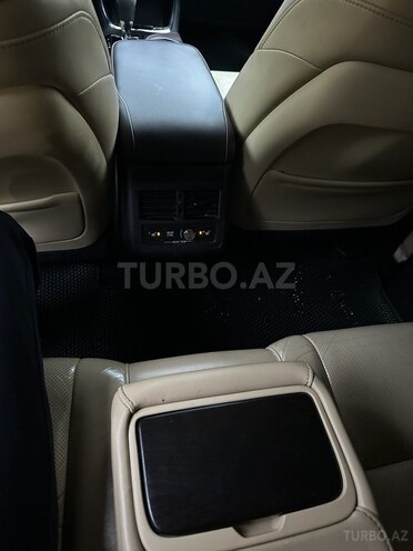 Toyota Avalon 2017, 180,000 km - 3.5 l - Yevlax