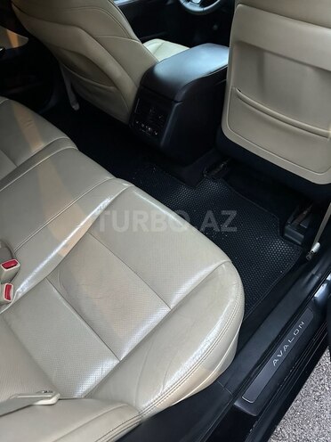 Toyota Avalon 2017, 180,000 km - 3.5 l - Yevlax