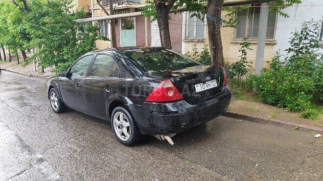 Ford Mondeo 2004, 289,000 km - 2.0 л - Bakı