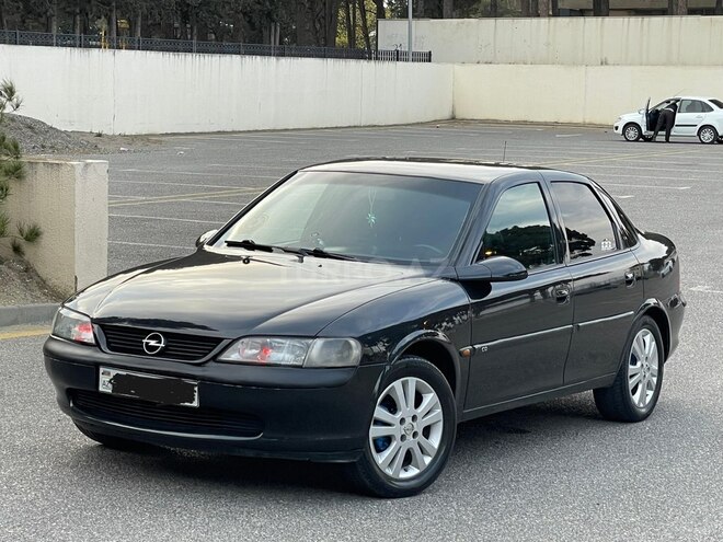 Opel Vectra 1998, 350,000 km - 1.6 l - Sumqayıt