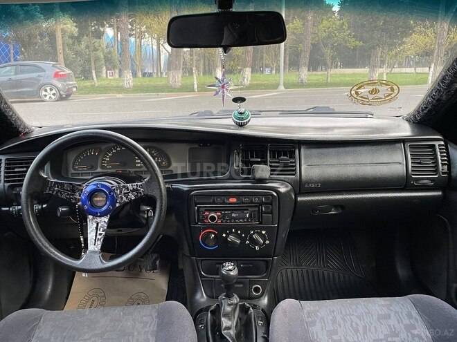 Opel Vectra 1998, 350,000 km - 1.6 l - Sumqayıt