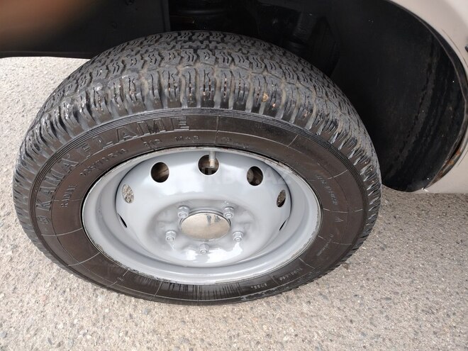 Chevrolet Niva 2004, 338,756 km - 1.7 l - Qazax