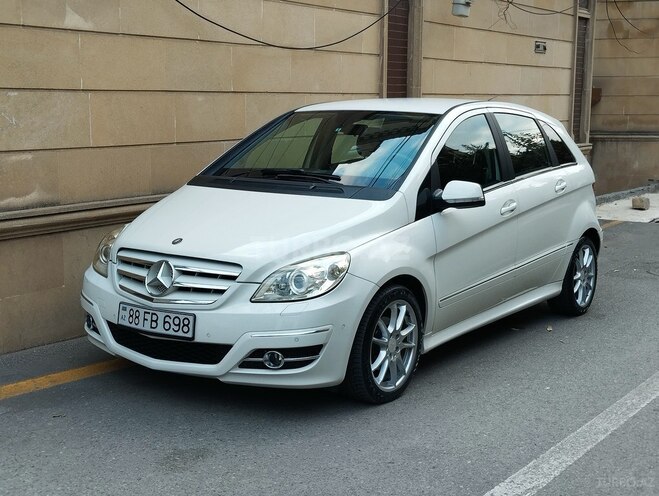 Mercedes B 170 2009, 148,000 km - 1.7 l - Bakı