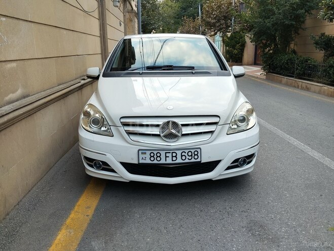 Mercedes B 170 2009, 148,000 km - 1.7 l - Bakı