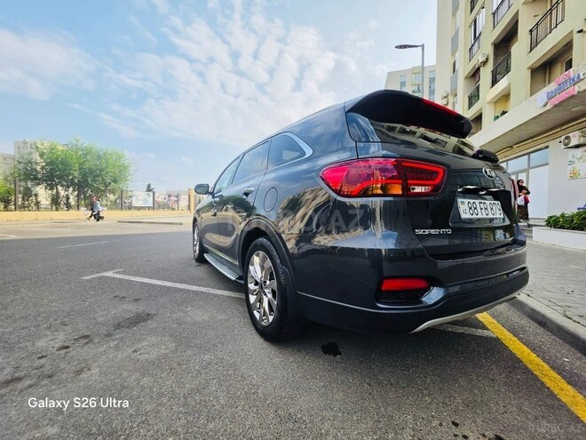 Kia Sorento 2017, 62,400 km - 2.0 l - Bakı