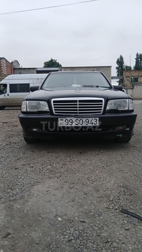 Mercedes C 230 1999, 1,500 km - 2.3 l - Quba