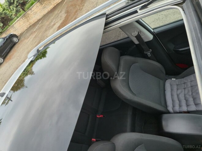Hyundai ix35 2014, 148,000 km - 2.0 l - Astara
