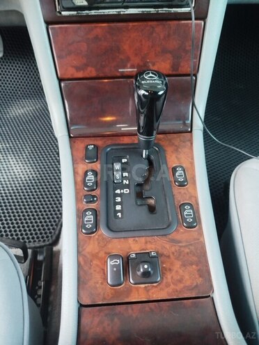 Mercedes E 240 1997, 360,000 km - 2.4 l - Saatlı