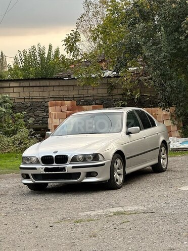 BMW 525 2001, 253,200 km - 2.5 l - Şəki
