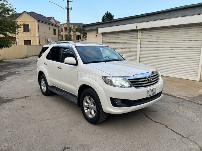Toyota Fortuner 2013, 194,000 km - 2.7 л - Bakı