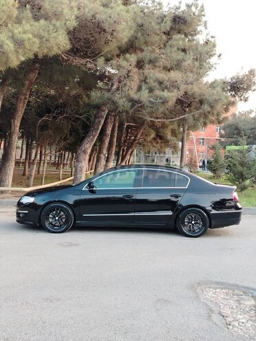 Volkswagen Passat 2006, 281,000 km - 2.0 l - Bakı