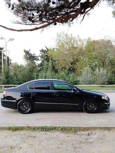 Volkswagen Passat 2006, 281,000 km - 2.0 l - Bakı