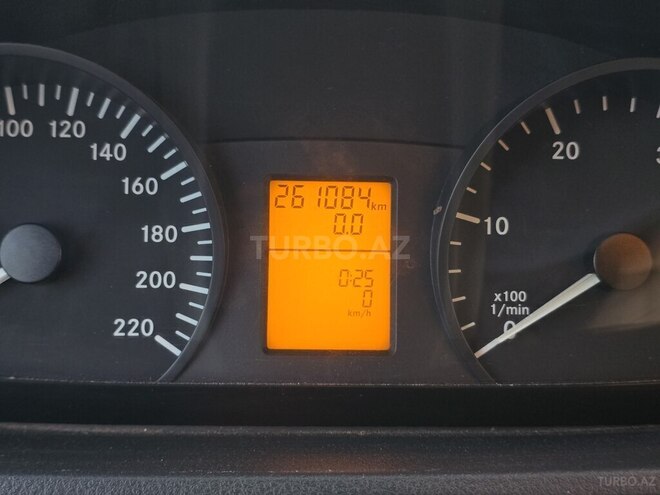 Mercedes  2007, 261,084 km - 2.1 l - Bakı