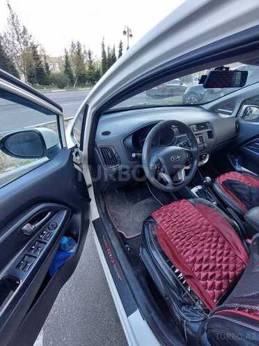 Kia Rio 2014, 140,000 km - 1.4 l - Sumqayıt