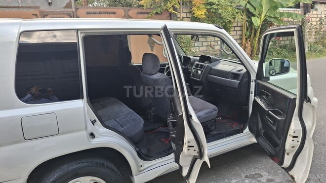 Mitsubishi Pajero io 2000, 278,000 km - 2.0 l - Qəbələ