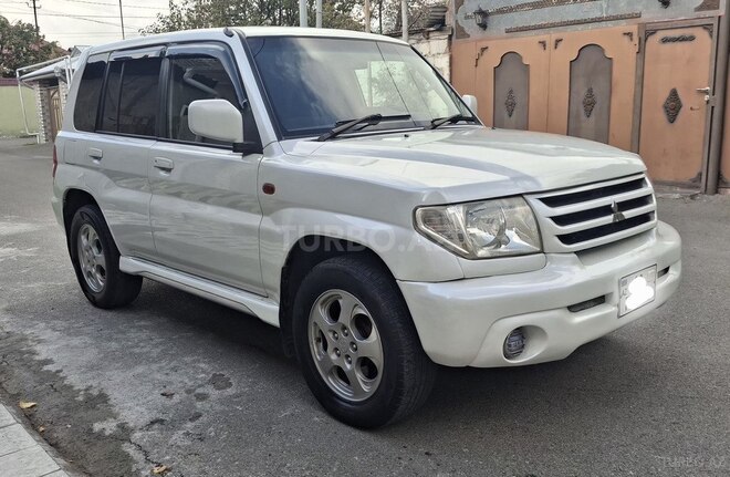 Mitsubishi Pajero io 2000, 278,000 km - 2.0 l - Qəbələ