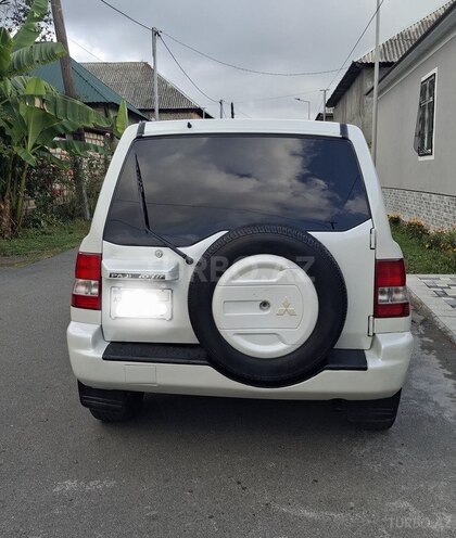 Mitsubishi Pajero io 2000, 278,000 km - 2.0 l - Qəbələ
