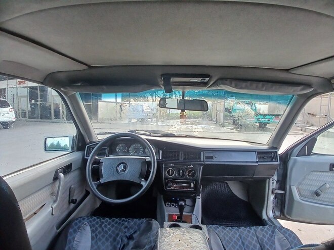 Mercedes 190 1990, 225,588 km - 2.0 л - Bakı